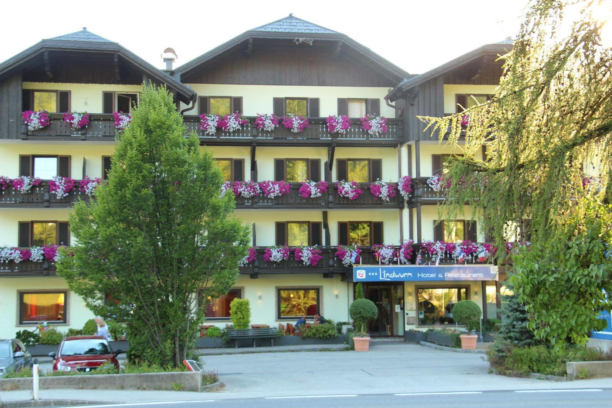 Hotel Lindwurm Bad Goisern Bagian luar foto